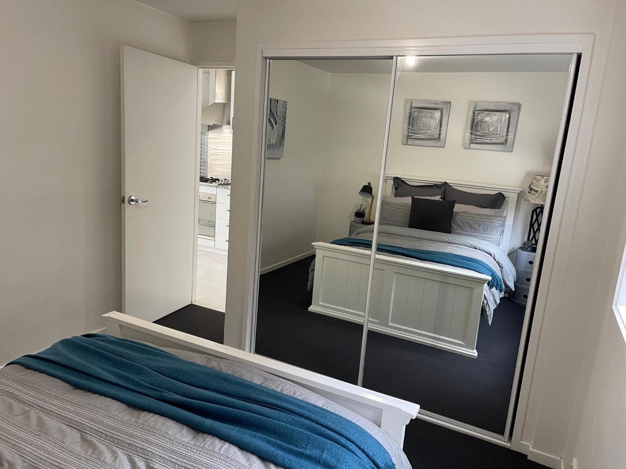 Ferienwohnung Qbn Cracker: 2Br, 2Ba, 2 Secure B/ Ment Car Parks Queanbeyan Exterior foto