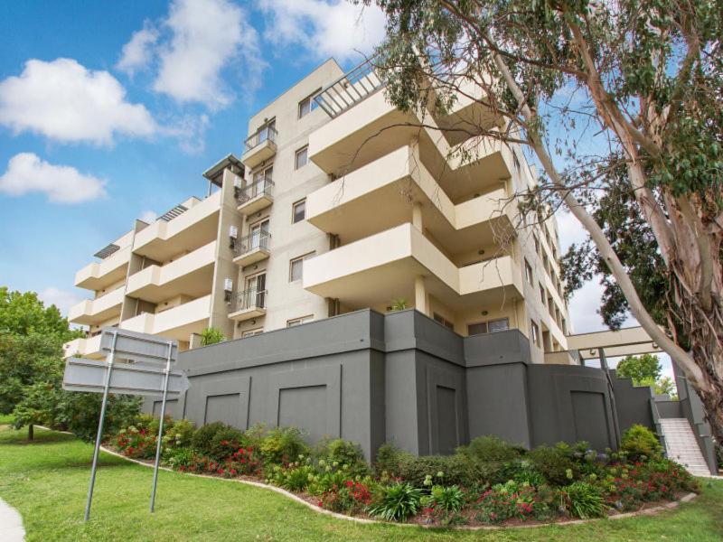 Ferienwohnung Qbn Cracker: 2Br, 2Ba, 2 Secure B/ Ment Car Parks Queanbeyan Exterior foto